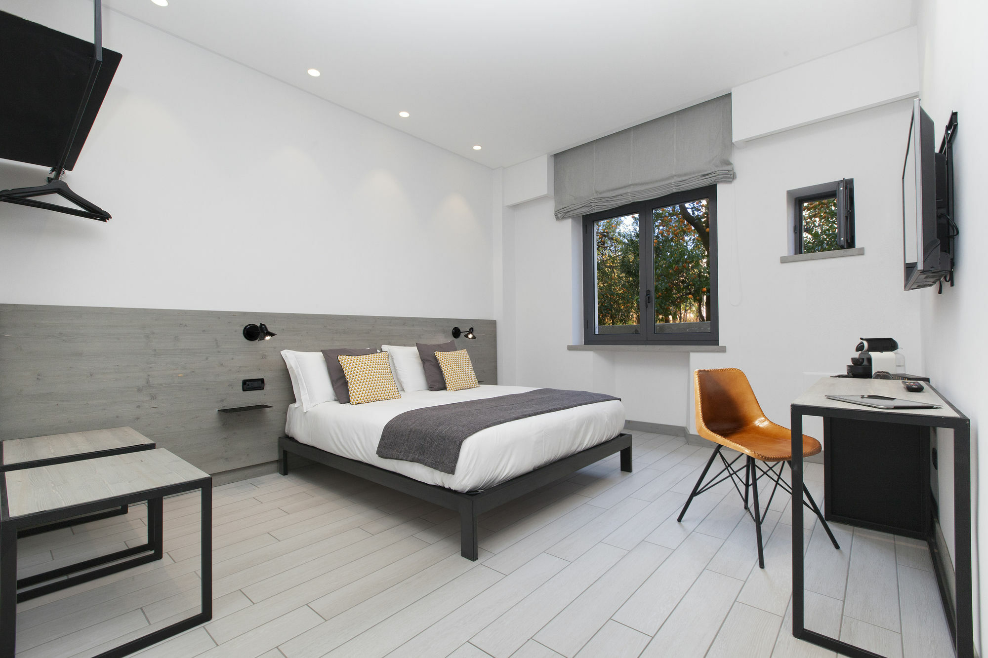 La Ferrovia Guest House Сорренто Экстерьер фото