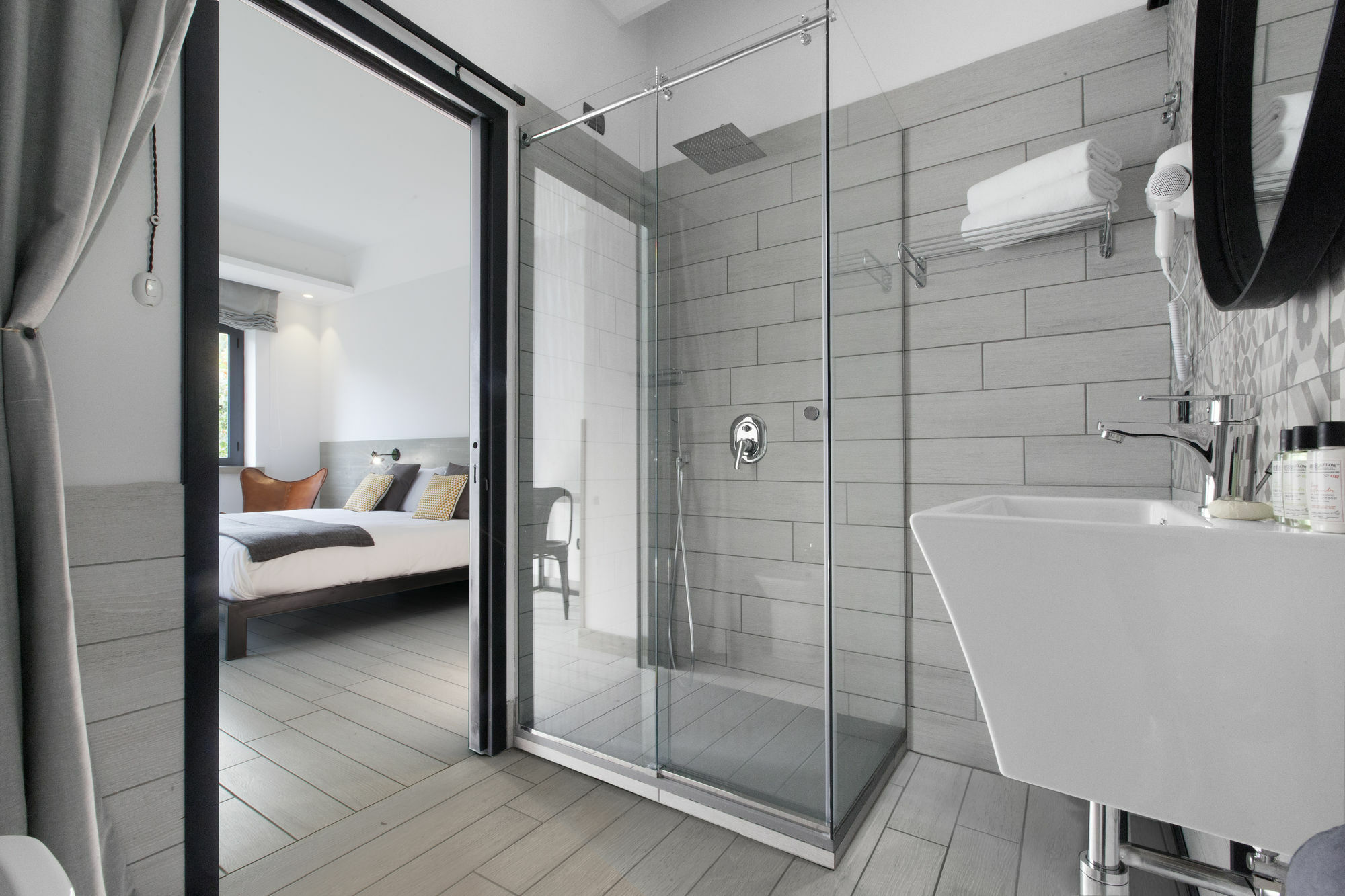 La Ferrovia Guest House Сорренто Экстерьер фото
